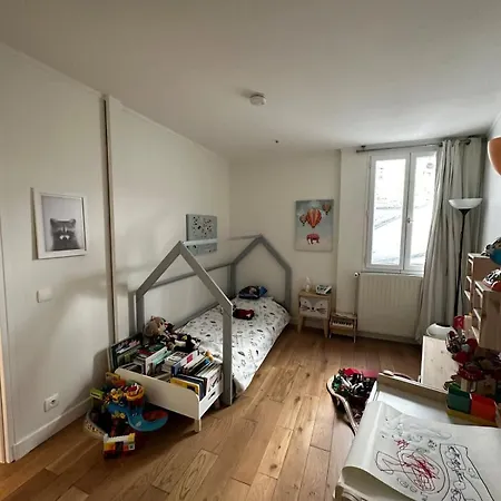Holiday home Family Designer House In The Heart Of Montparnasse